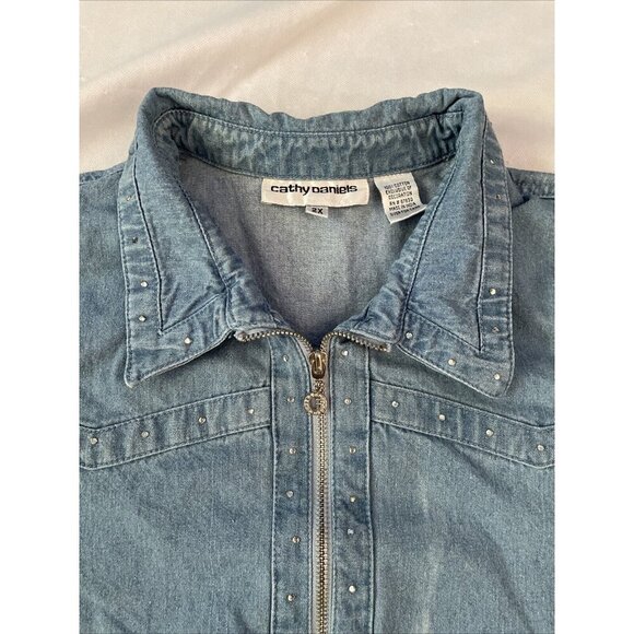 Cathy Daniels Womens 2X Denim Jacket With Rhinestone Accents & Full Zip Front Y2 - Picture 6 of 12